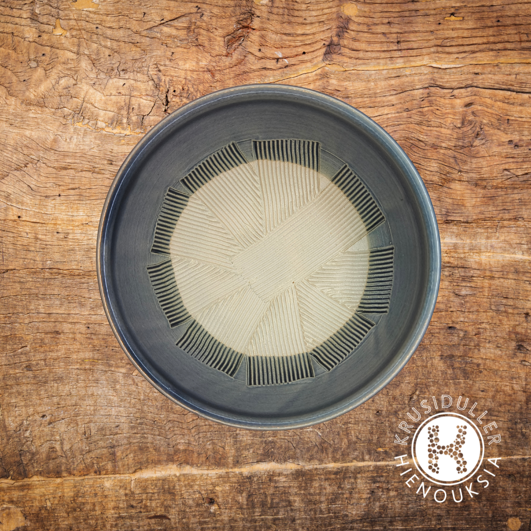 Suribachi – Perinteisen Japanilaisen Morttelin Suomalainen Tulkinta